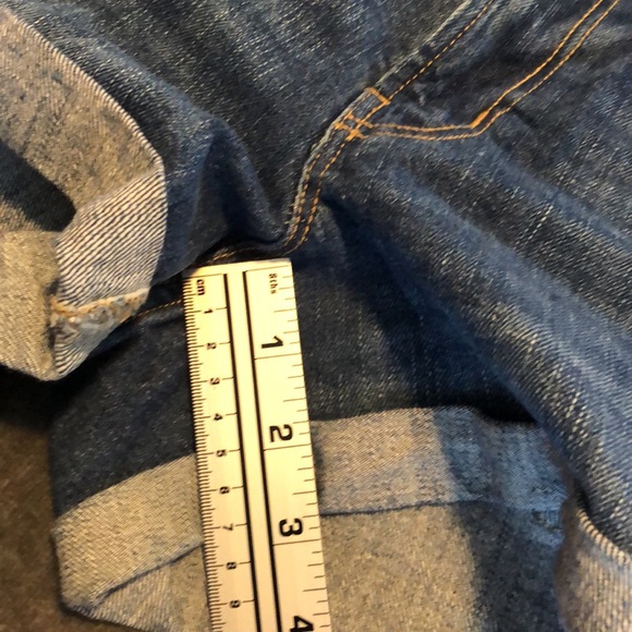 Women’s size 0 Old Navy boyfriend blue jean shorts - Picture 6 of 10